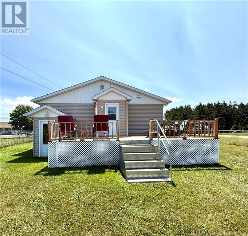 Photo 37 of 63 Rue Parise, Caraquet NB