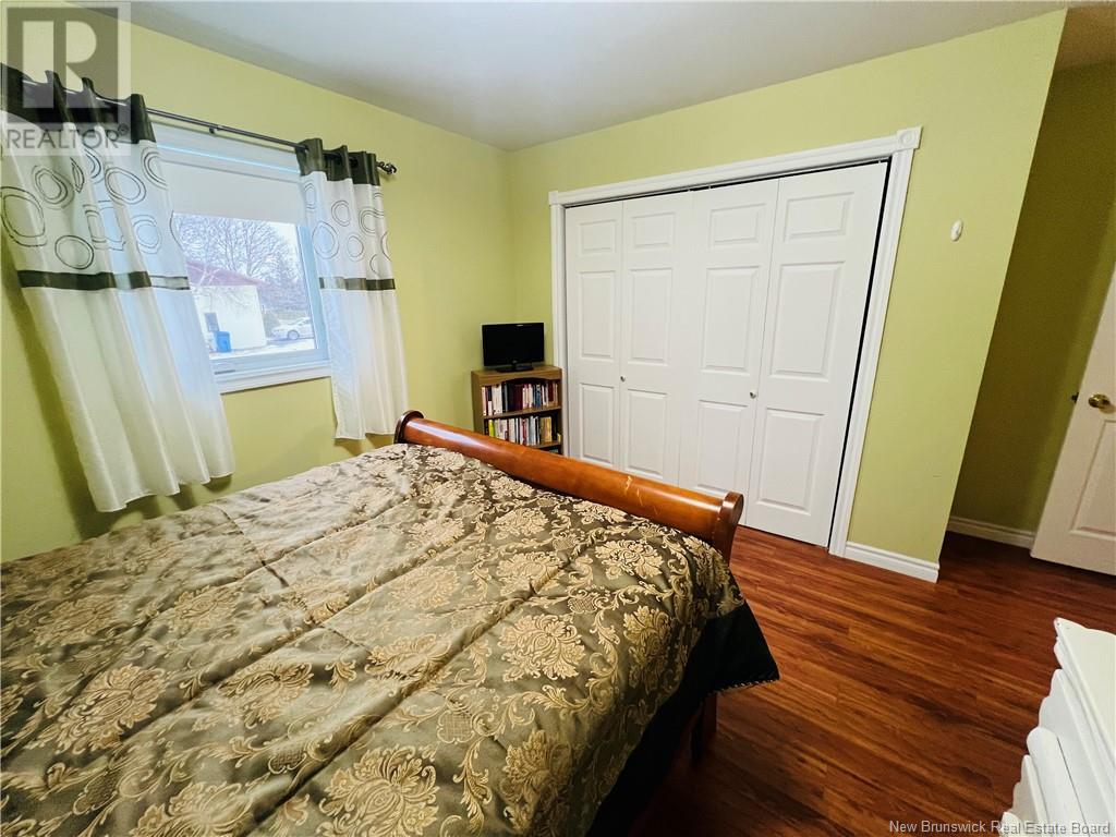 Photo 22 of 63 Rue Parise, Caraquet NB