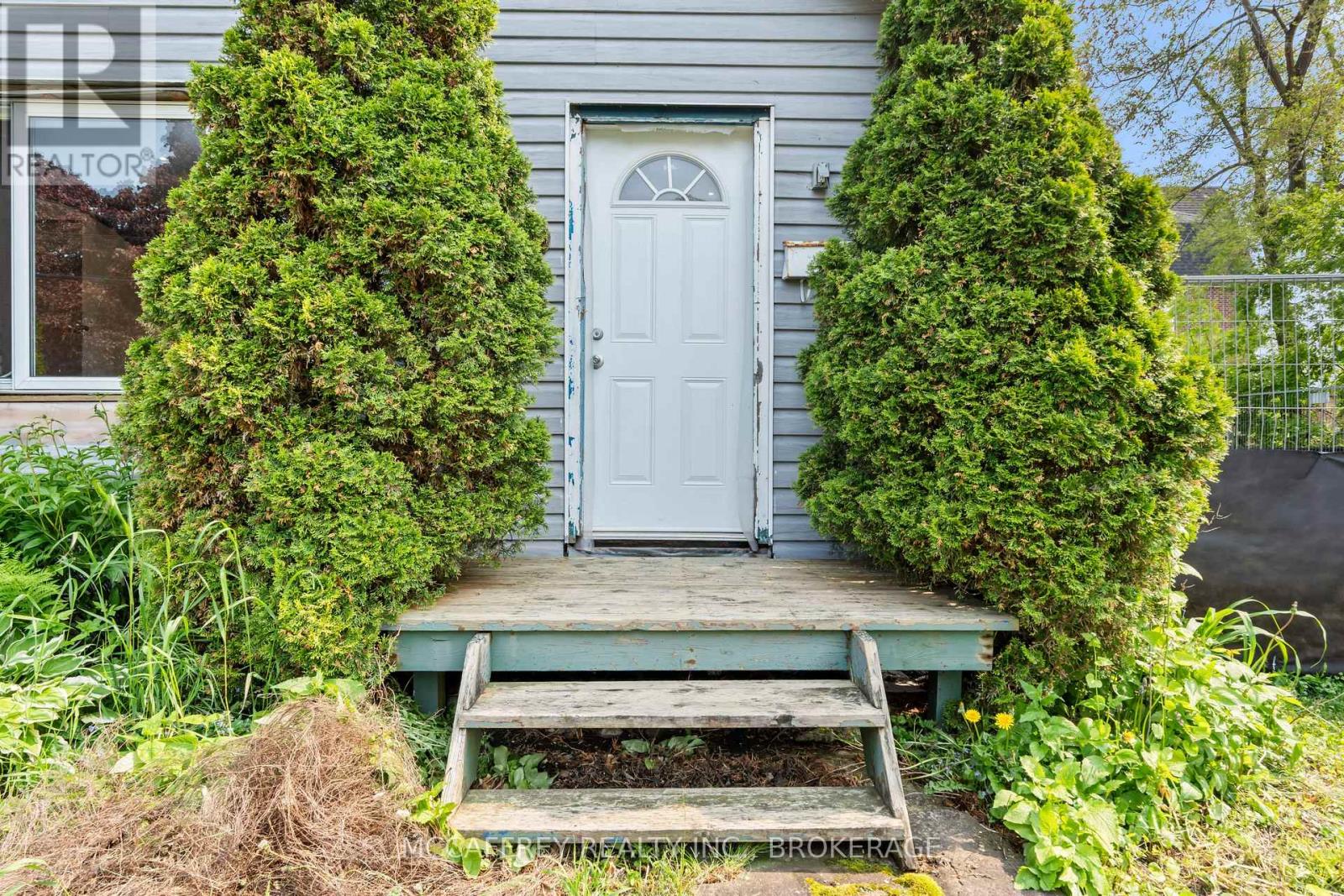 Photo 37 of 120 Baiden Street, Kingston ON