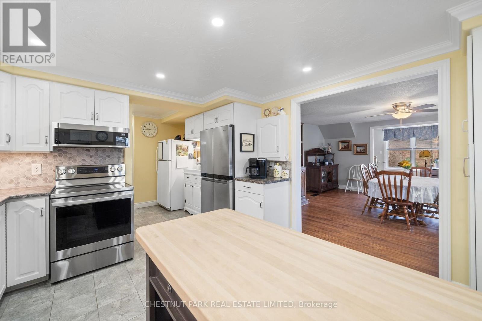 Photo 2 of 31 Lake Street, Prince Edward County ON