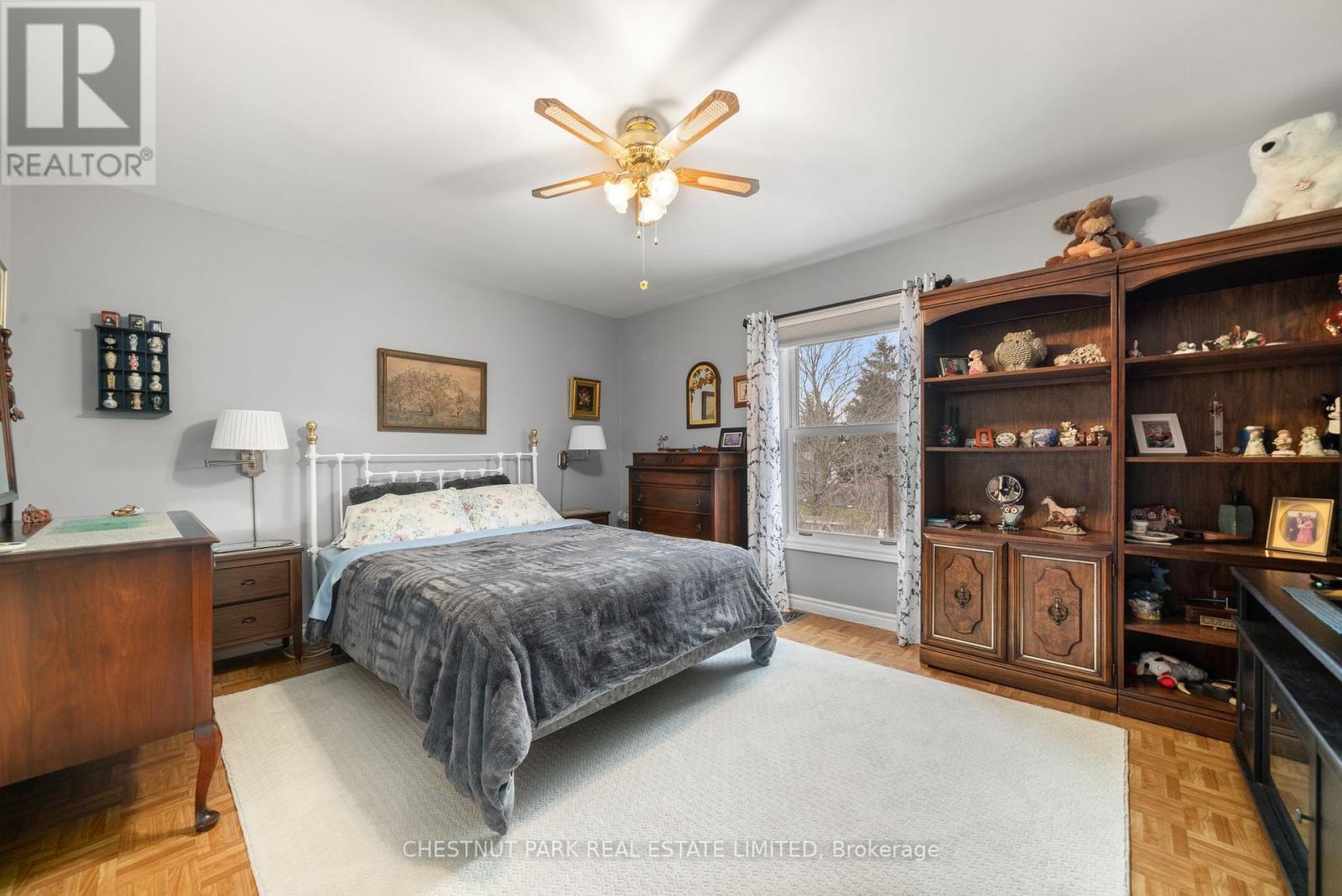 Photo 14 of 31 Lake Street, Prince Edward County ON
