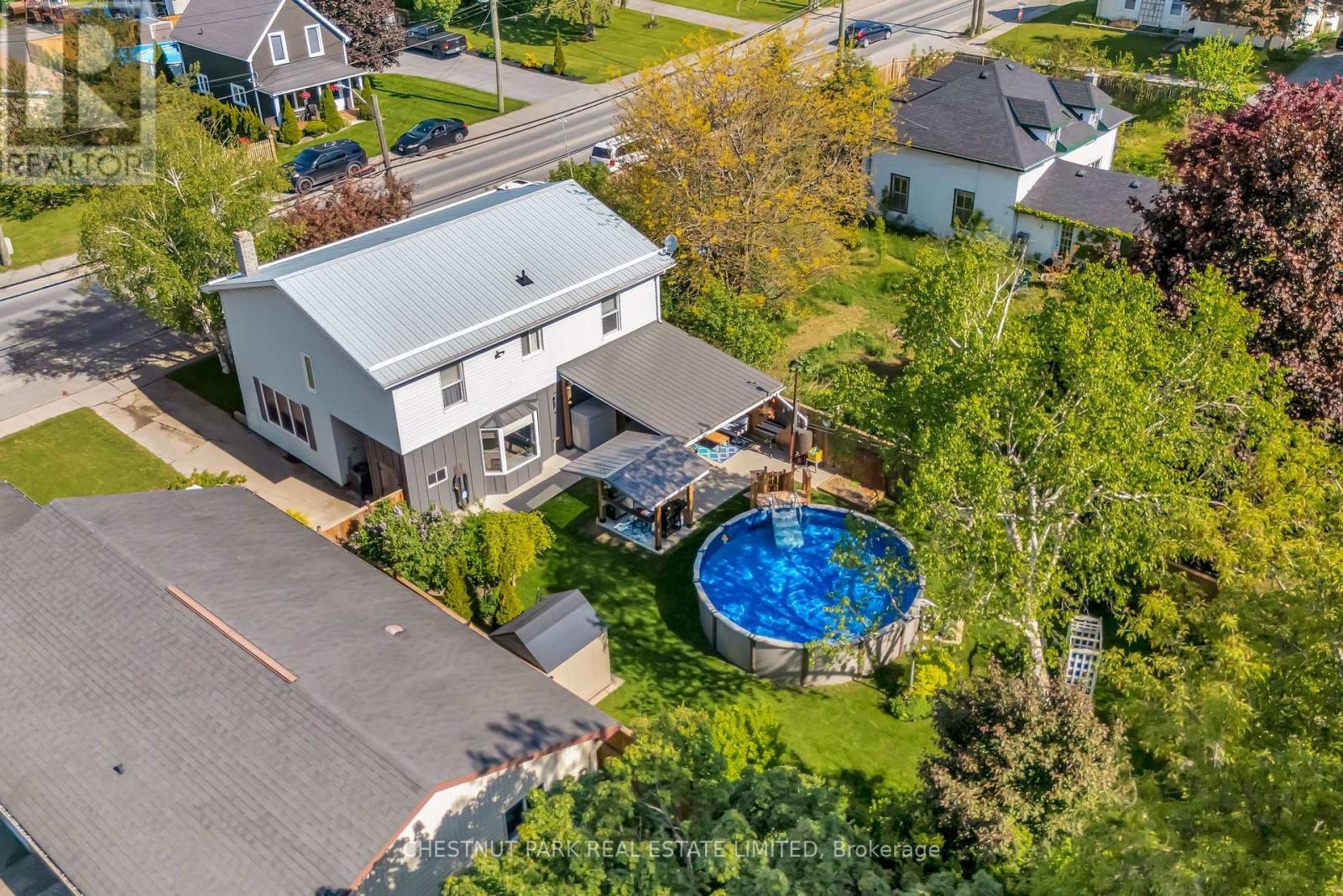 Photo 45 of 31 Lake Street, Prince Edward County ON