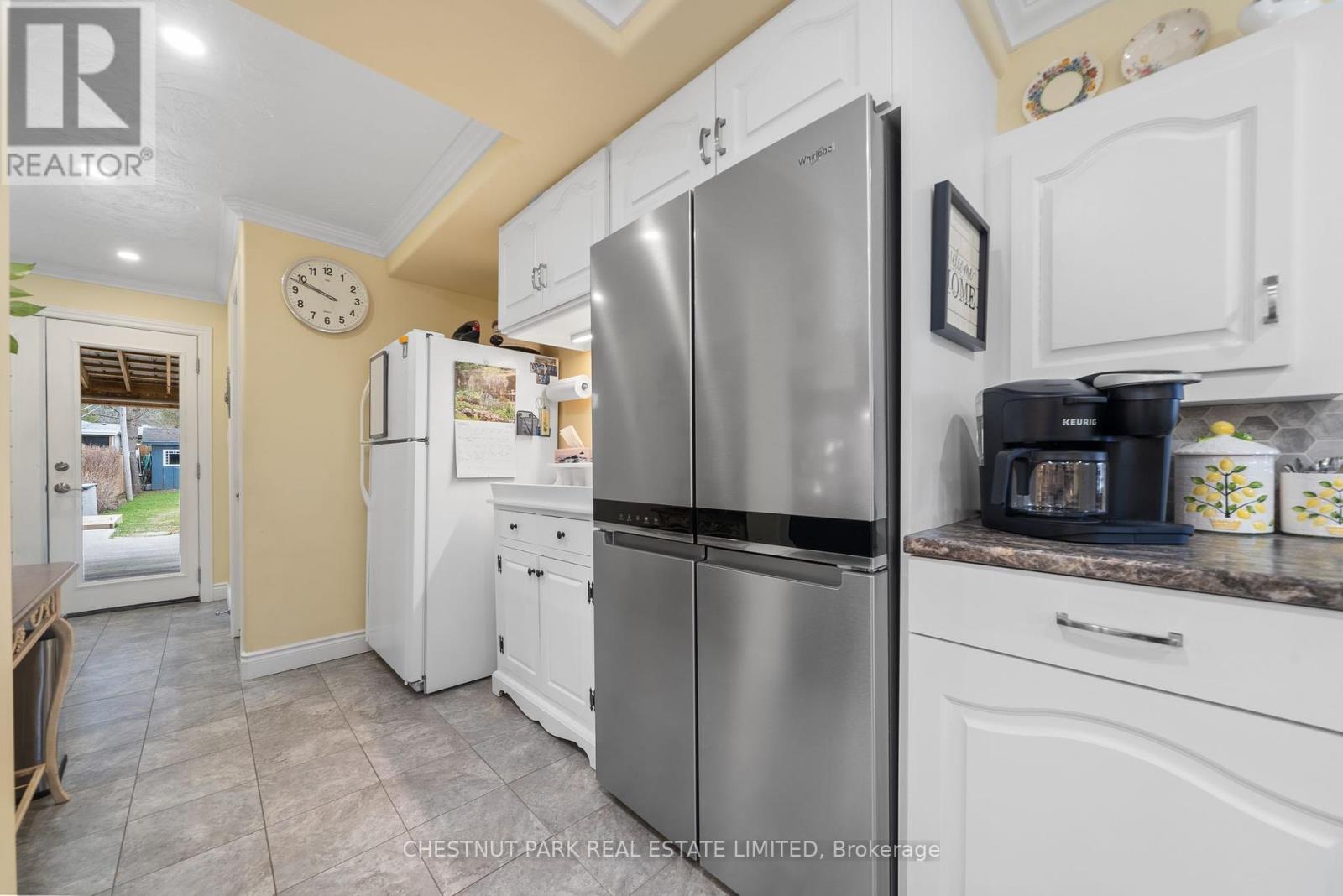 Photo 17 of 31 Lake Street, Prince Edward County ON