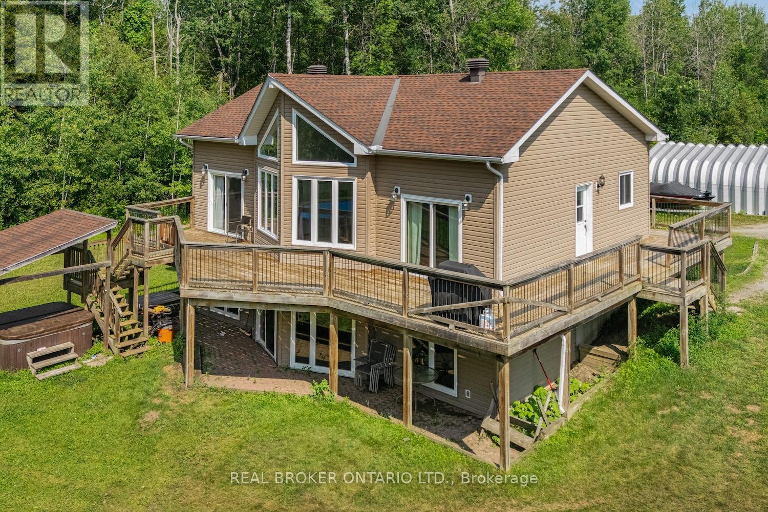 Photo 10 of 323 County Road 18 Road, North Grenville ON