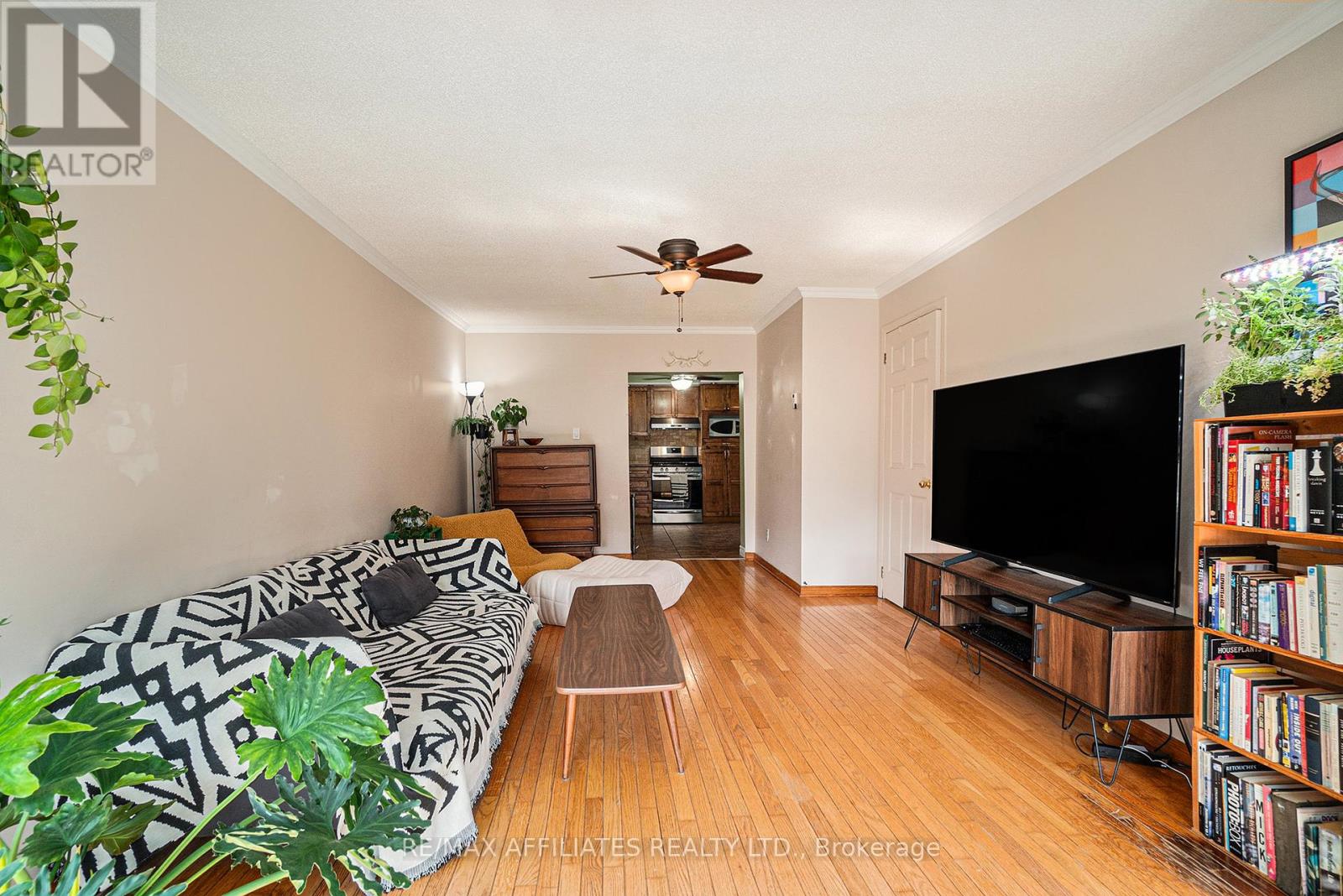 Photo 10 of 3971 Champlain Street, Clarencerockland ON