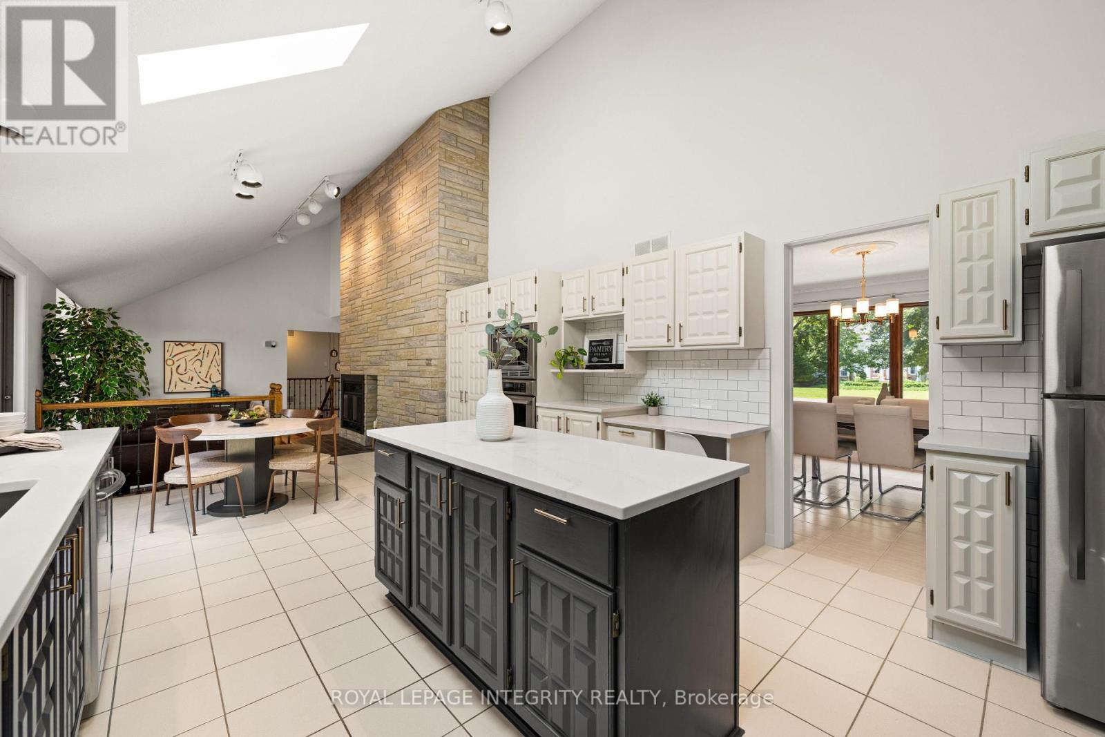 Photo 7 of 108 Margaret Anne Drive, Ottawa ON