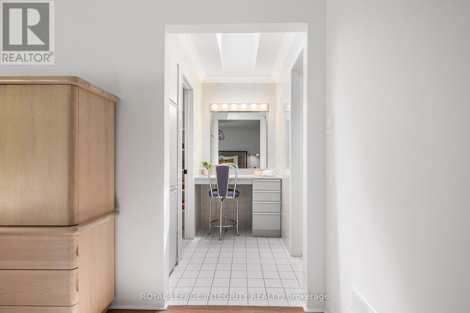 Photo 5 of 108 Margaret Anne Drive, Ottawa ON