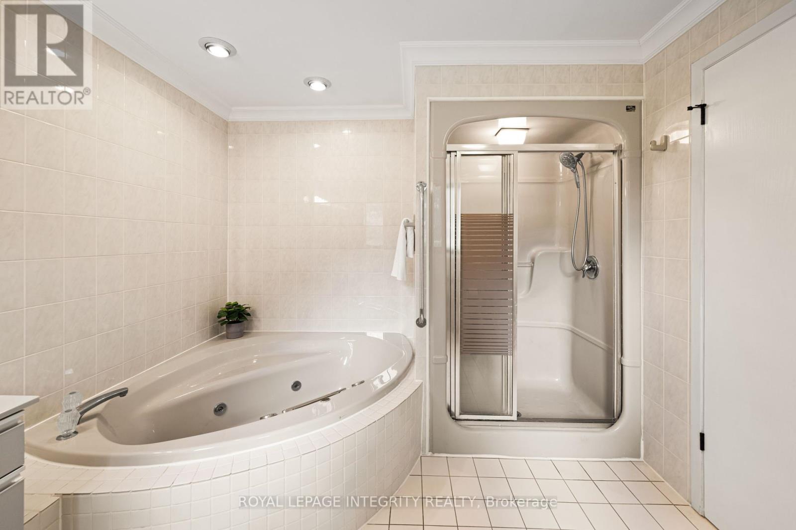 Photo 25 of 108 Margaret Anne Drive, Ottawa ON
