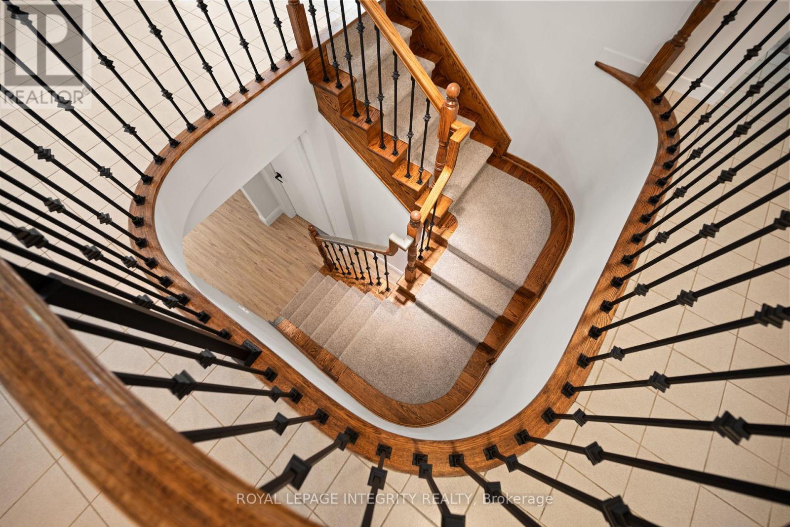 Photo 9 of 108 Margaret Anne Drive, Ottawa ON