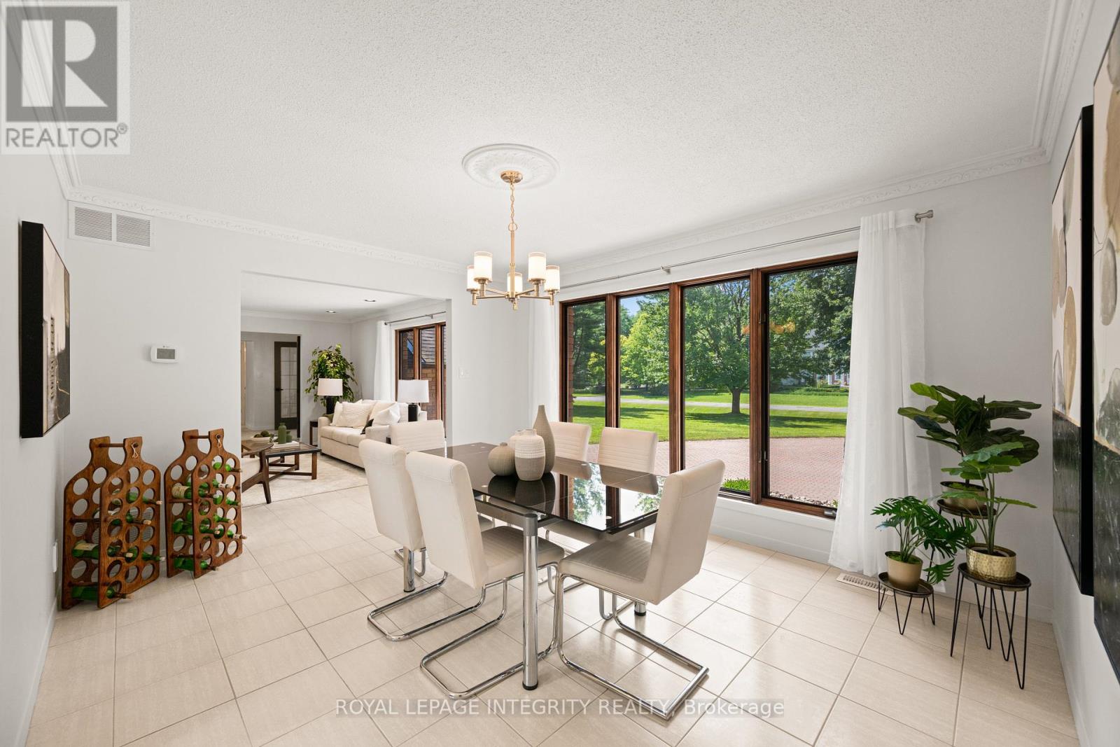 Photo 3 of 108 Margaret Anne Drive, Ottawa ON