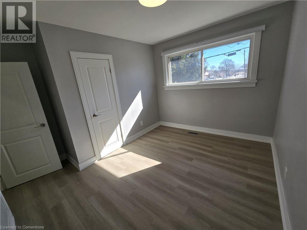 Photo 10 of 492 East 16th Street Unit A, Hamilton ON