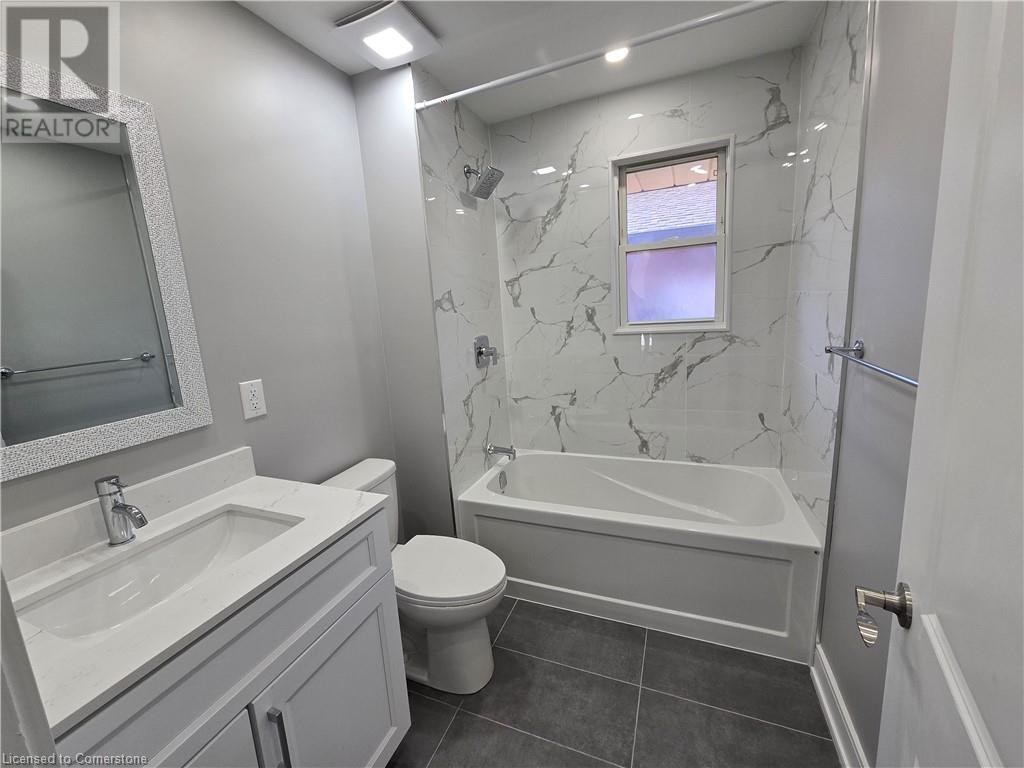 Photo 11 of 492 East 16th Street Unit A, Hamilton ON