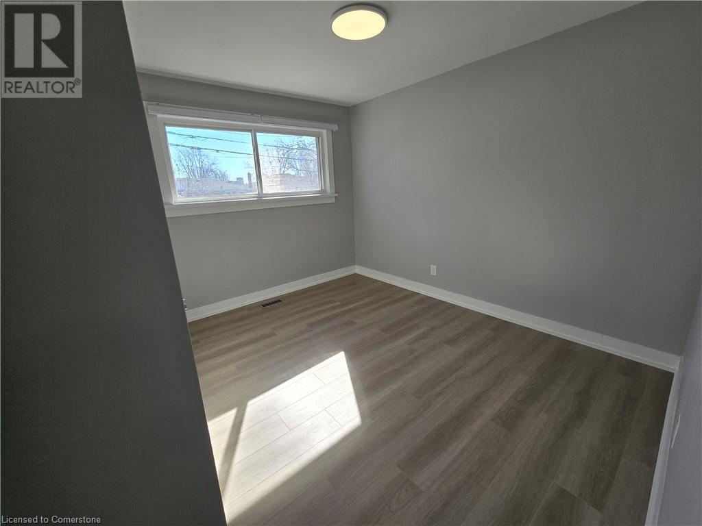 Photo 9 of 492 East 16th Street Unit A, Hamilton ON