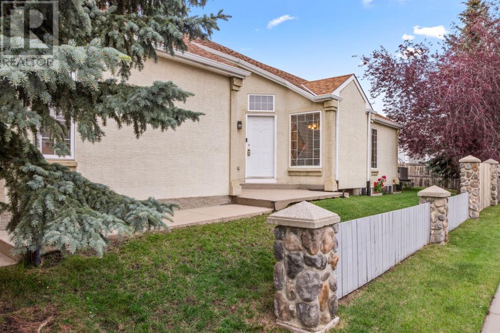 106 Somerset Drive SW, Calgary, Alberta
