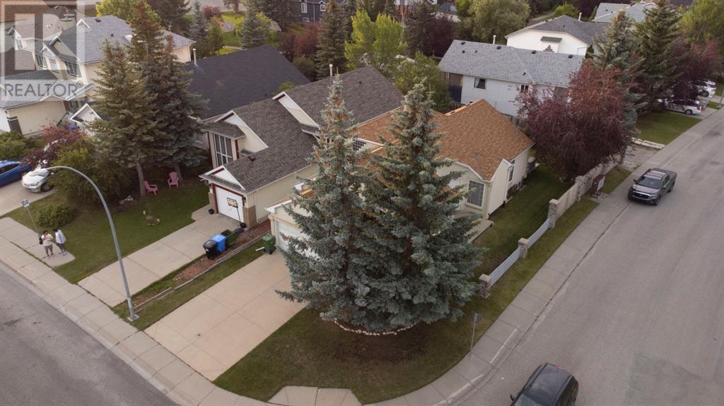 Single Family House Bungalow for Sale in  Somerset Drive SW Somerset Calgary 