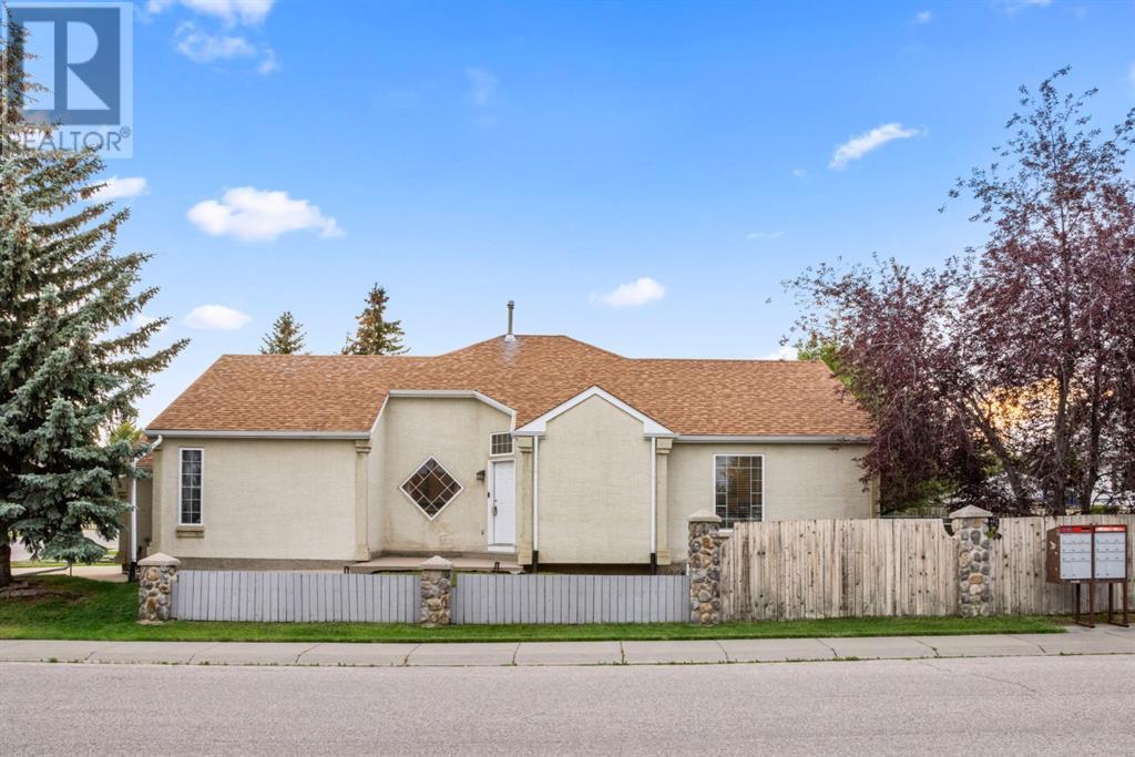 Single Family House Bungalow for Sale in  Somerset Drive SW Somerset Calgary 