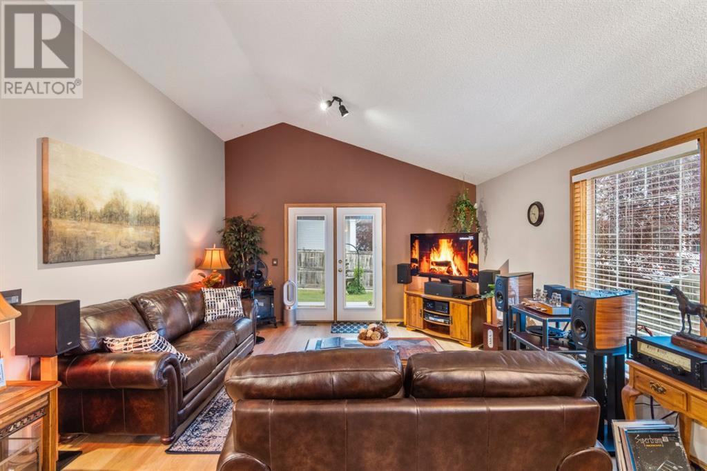 Single Family House Bungalow for Sale in  Somerset Drive SW Somerset Calgary 