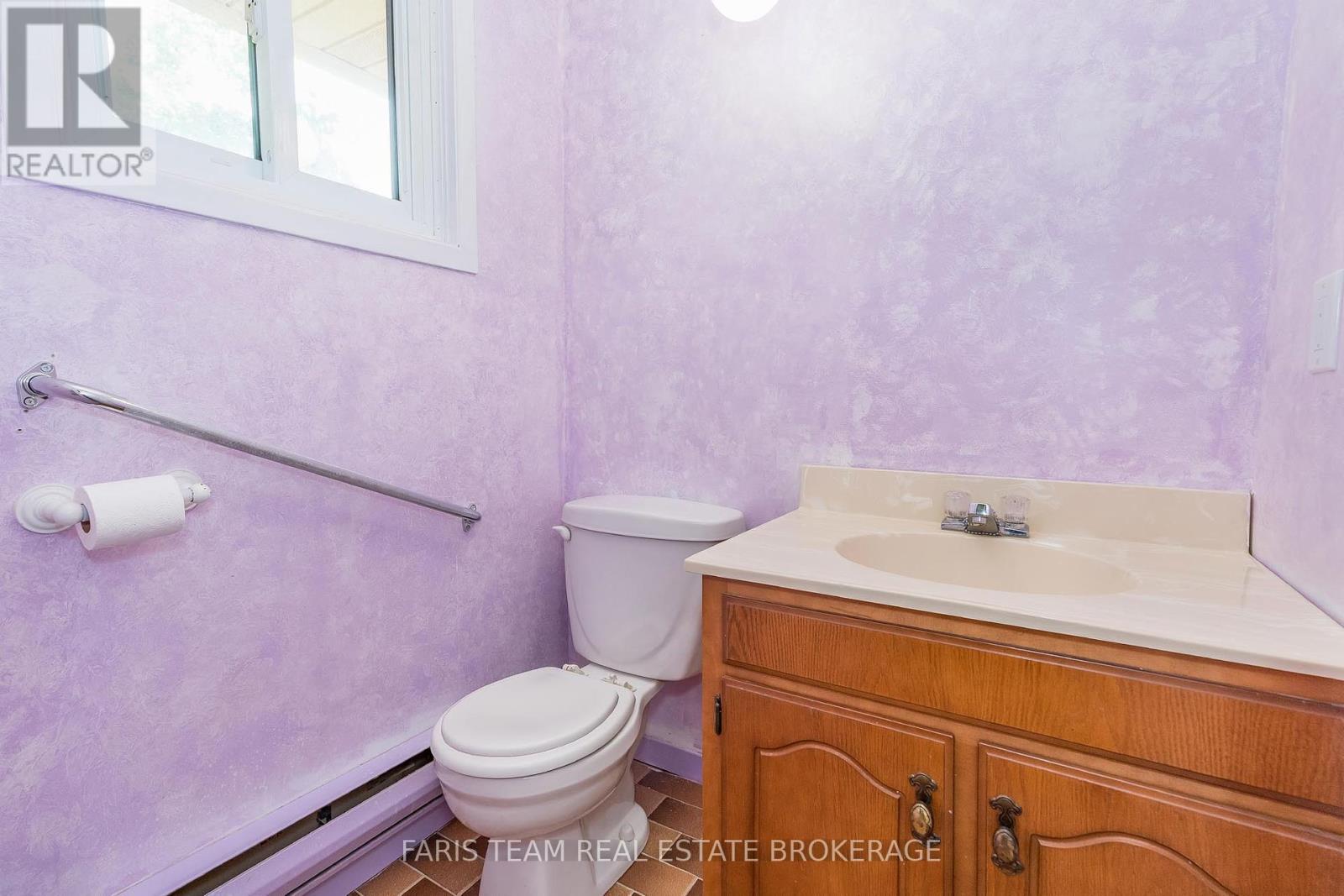 Photo 29 of 2597 George Johnston Road, Springwater ON