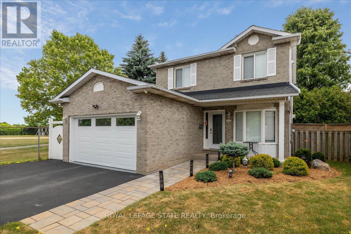 Photo 39 of 22 Merritt Crescent, Grimsby ON