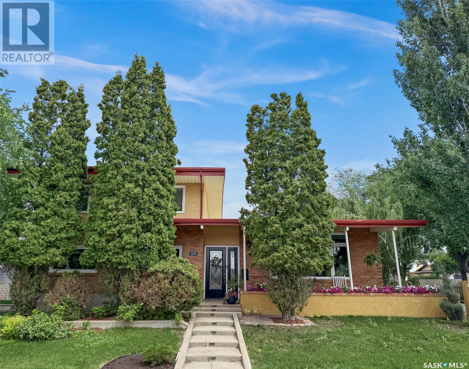 1115 Sidney STREET E, Swift Current, Saskatchewan
