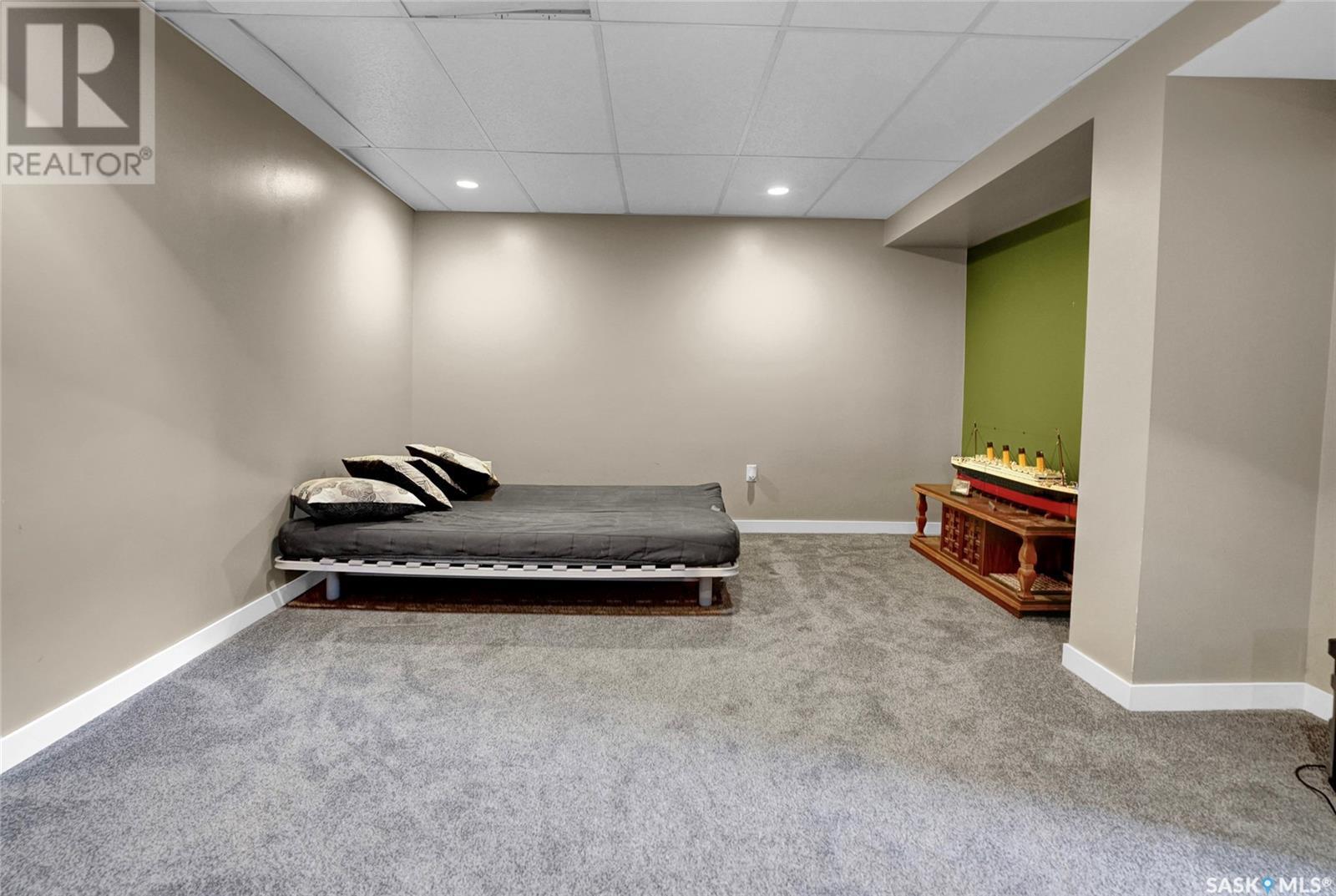 Photo 25 of 1502 Vaughan Street, Moose Jaw SK