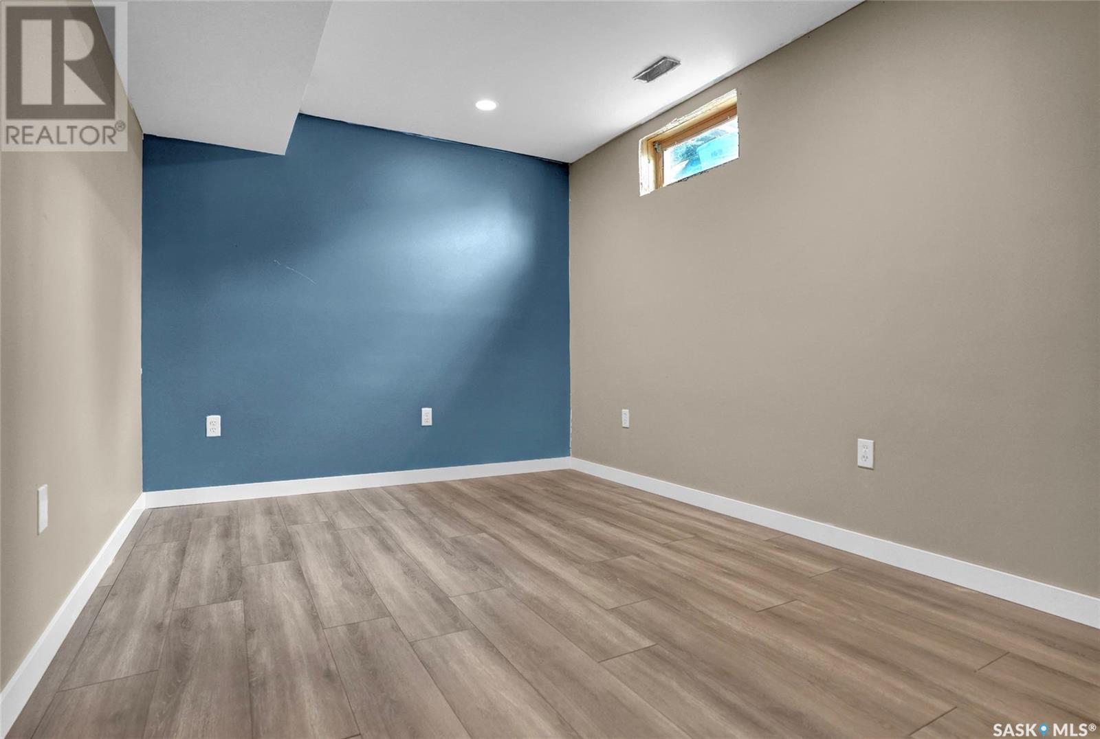 Photo 26 of 1502 Vaughan Street, Moose Jaw SK