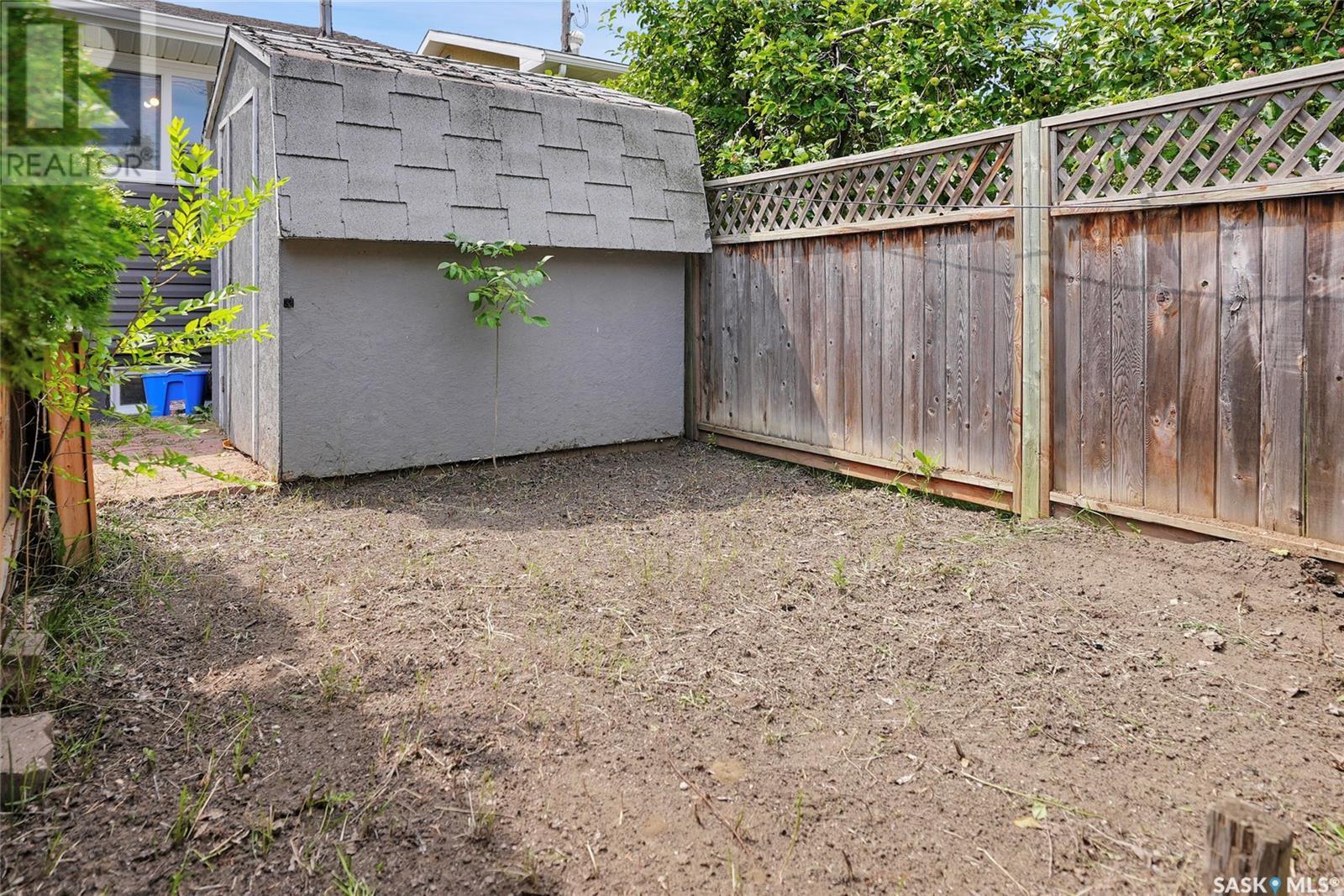 Photo 40 of 1502 Vaughan Street, Moose Jaw SK