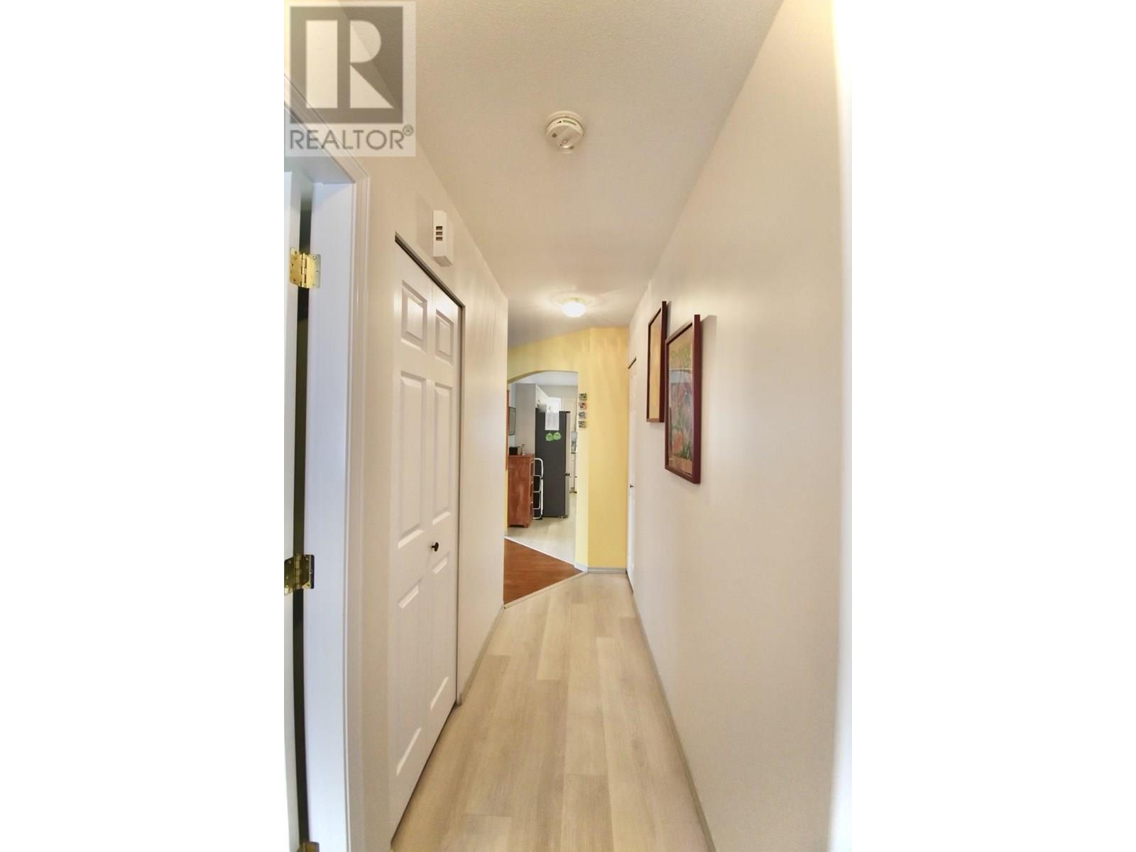 22 535 SHAW ROAD, Gibsons