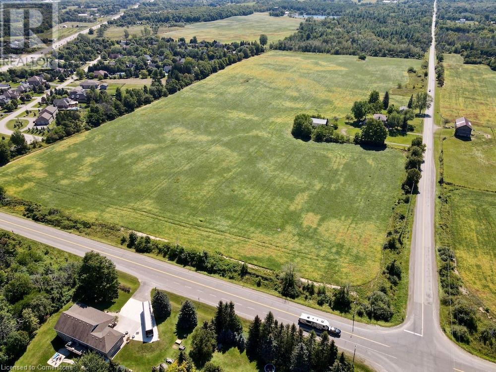 Photo 3 of 1748 Brock Road, Freelton ON