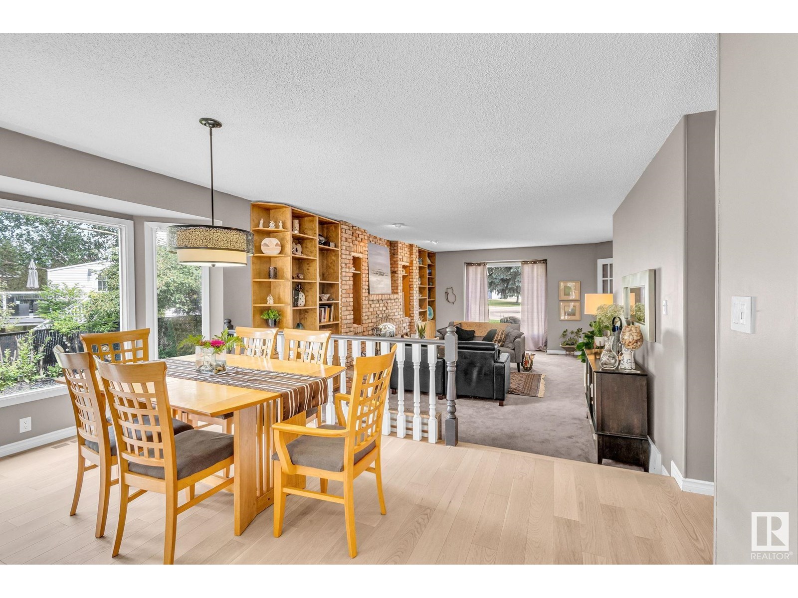 Photo 46 of 122 Village Do, Sherwood Park AB