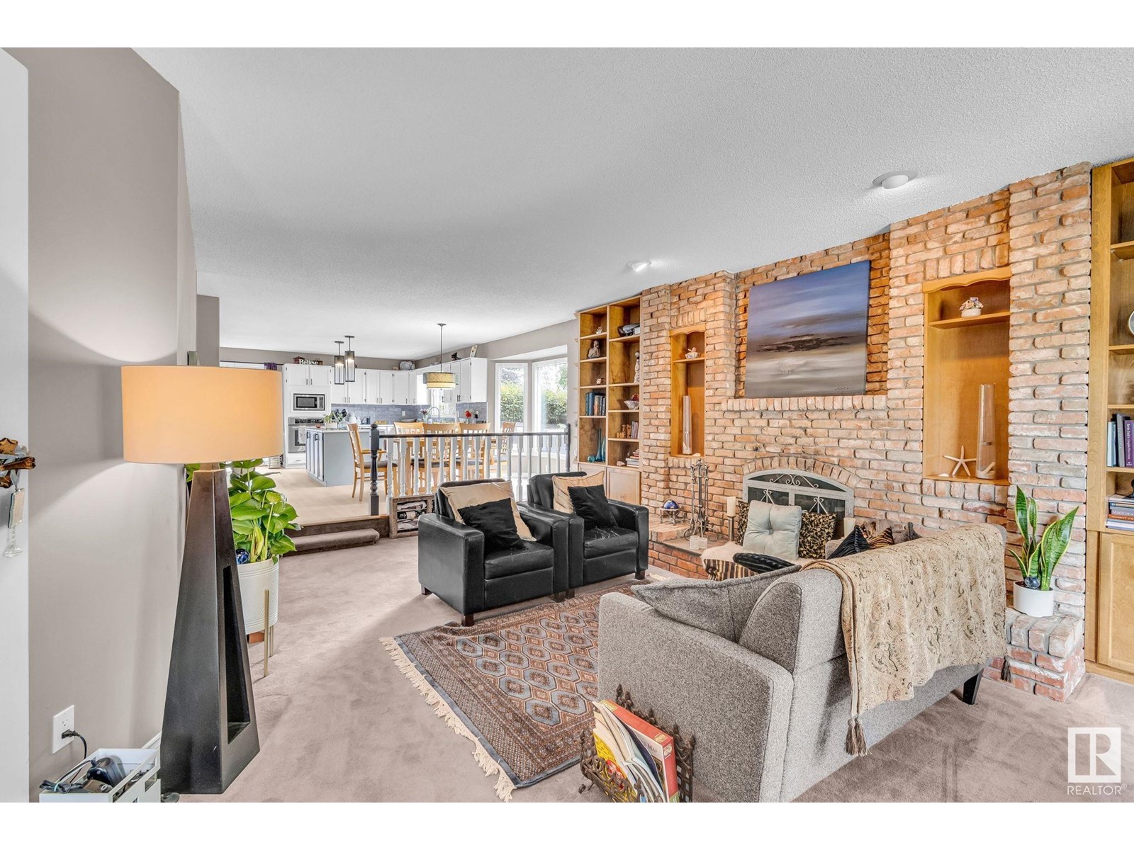 Photo 52 of 122 Village Do, Sherwood Park AB
