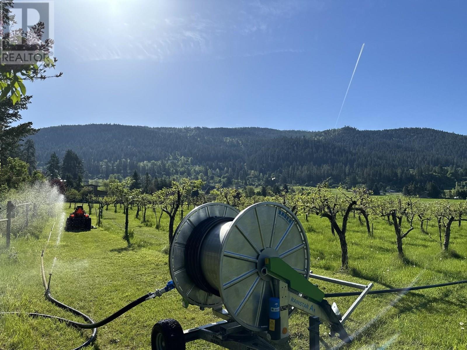  5393 East Vernon Road, Vernon