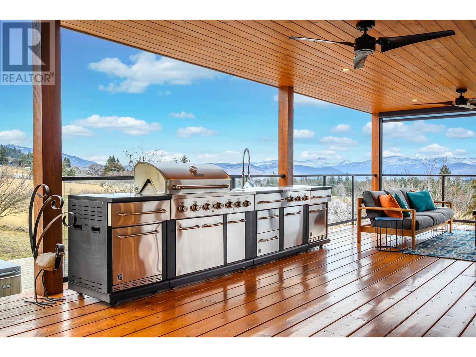  5393 East Vernon Road, Vernon