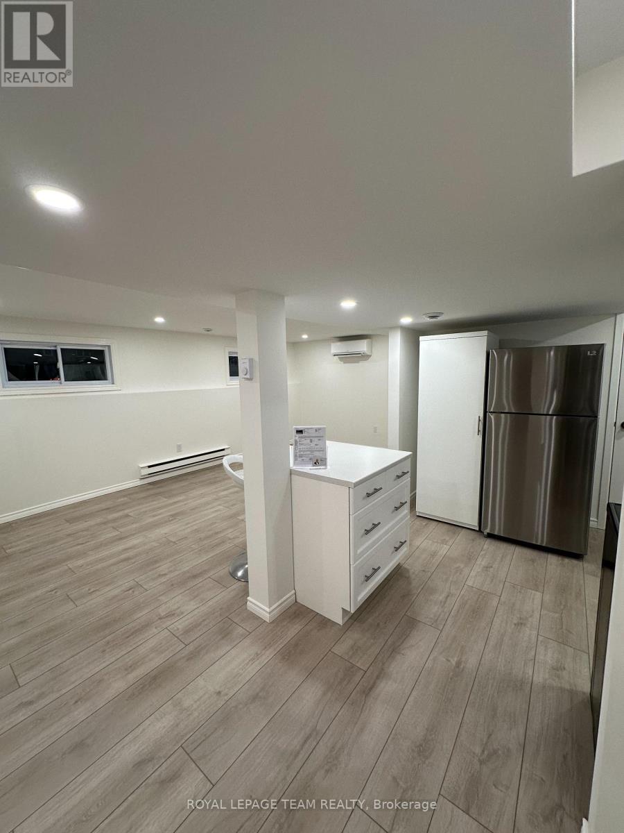 Photo 17 of B 59 B Woodwind Crescent, Ottawa ON