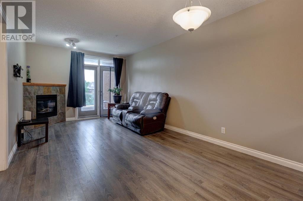 Single Family House for Sale in   Hemlock Crescent SW Spruce Cliff Calgary 