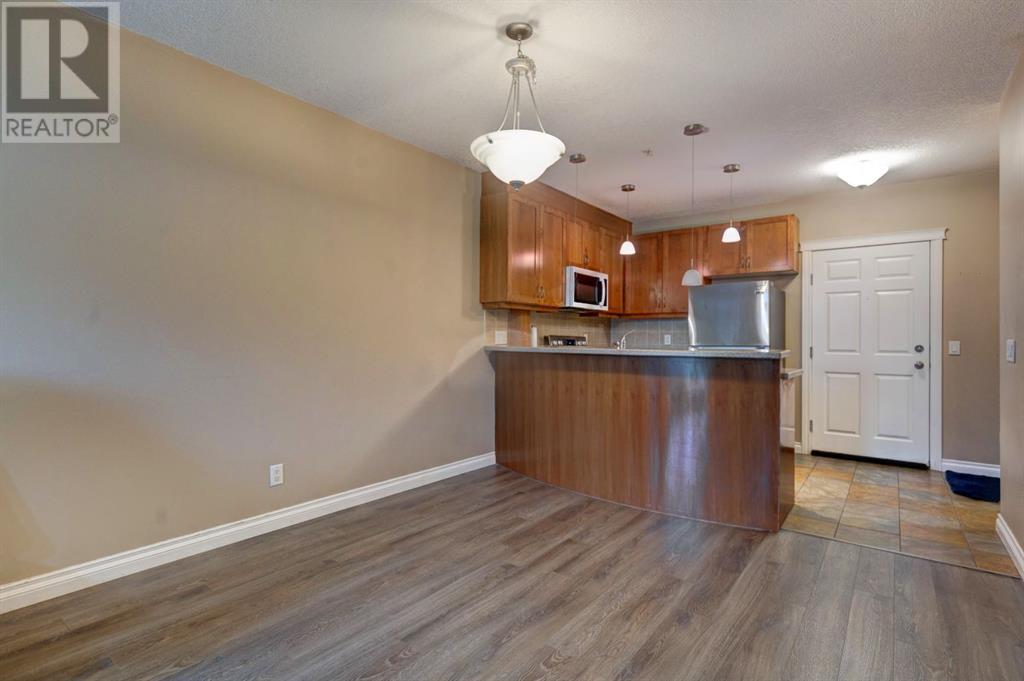 Single Family House for Sale in   Hemlock Crescent SW Spruce Cliff Calgary 