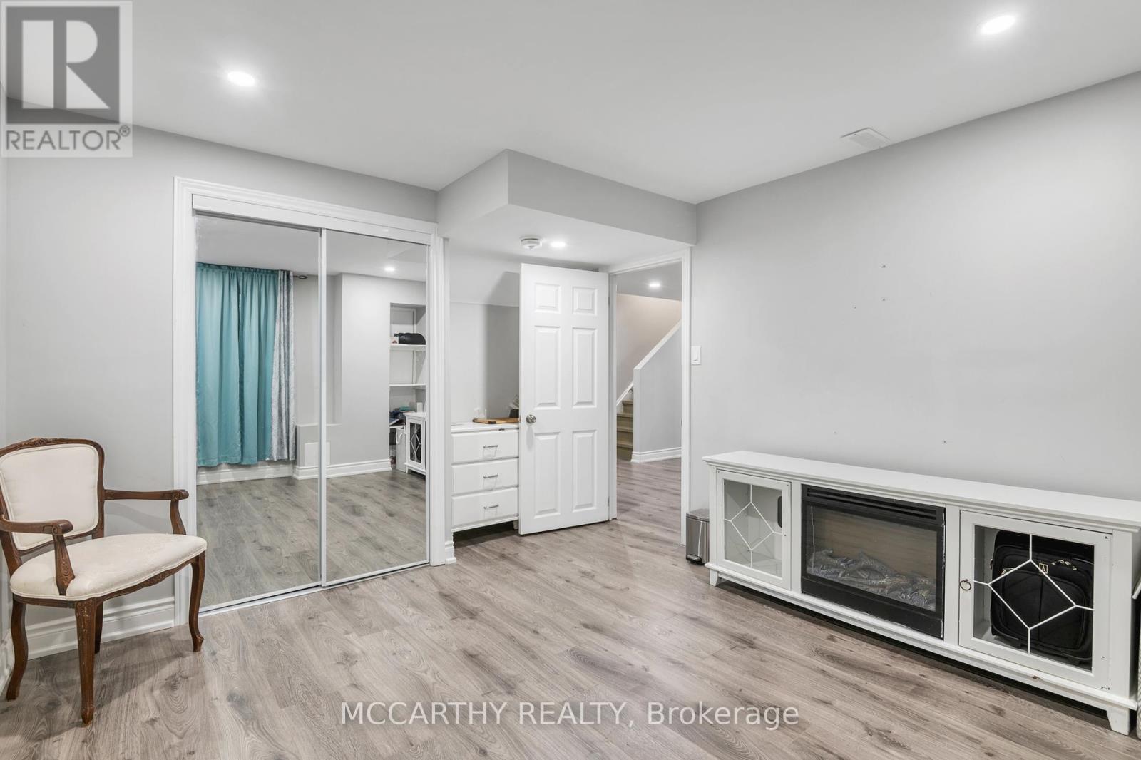 Photo 19 of 51 Todd Crescent, Southgate ON