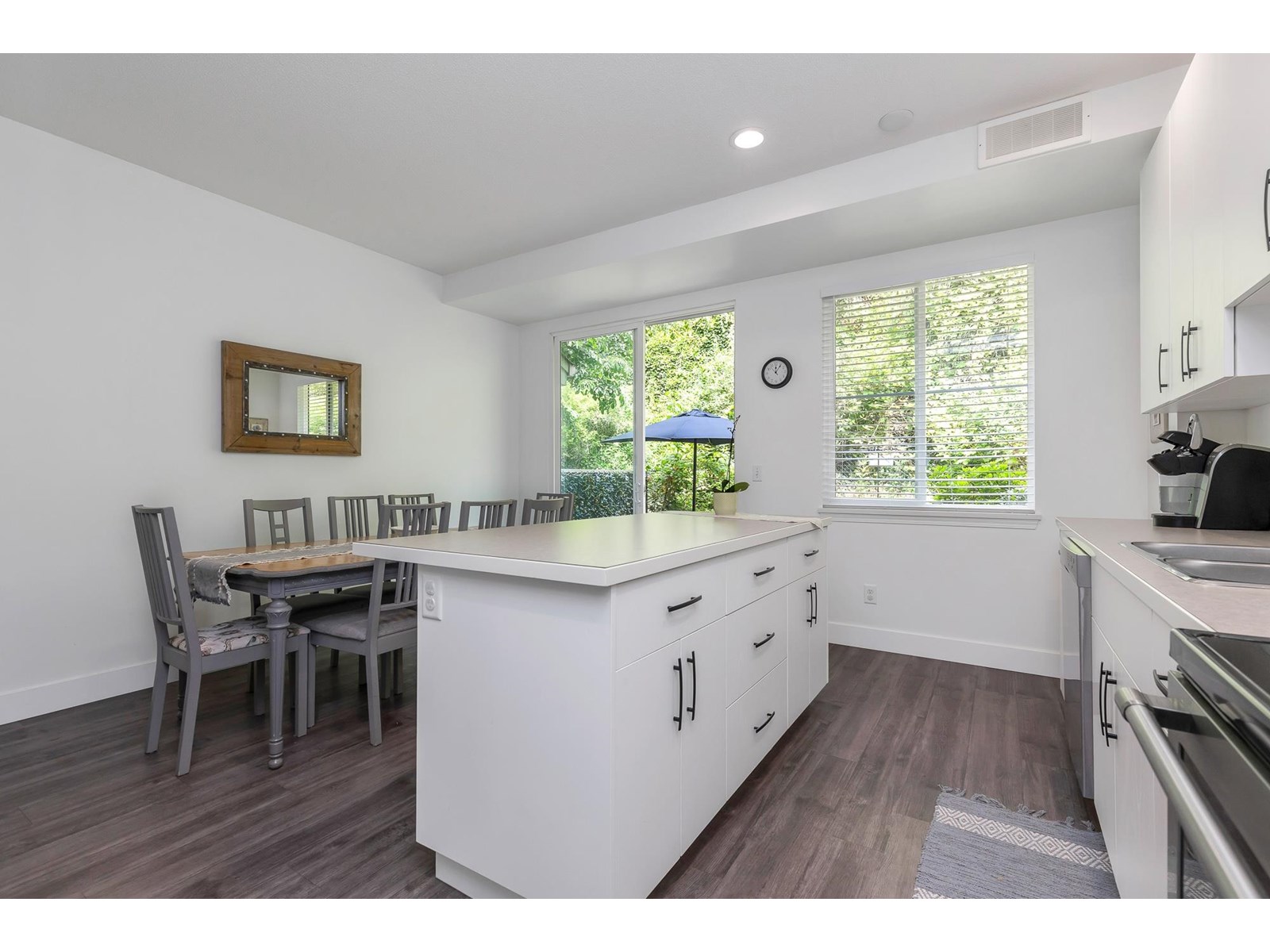 Photo 6 of 5 35287 Old Yale Road, Abbotsford BC