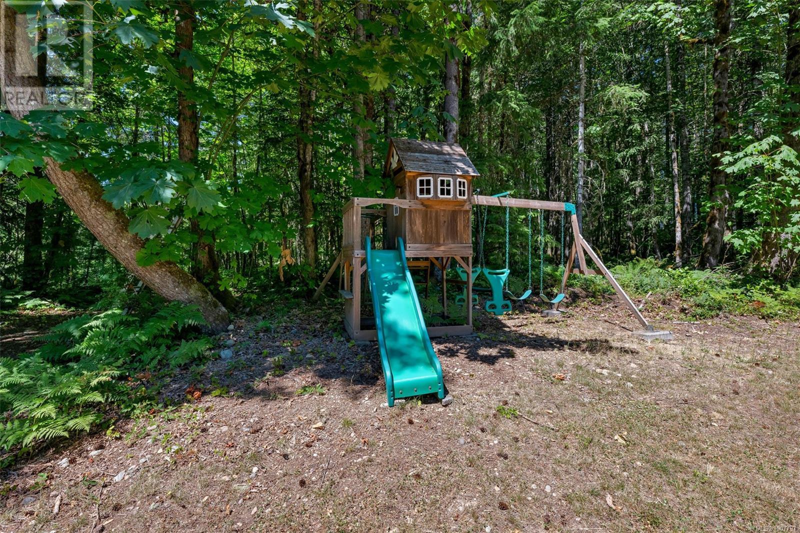 Photo 28 of 4379 Irvine Dr, Duncan BC