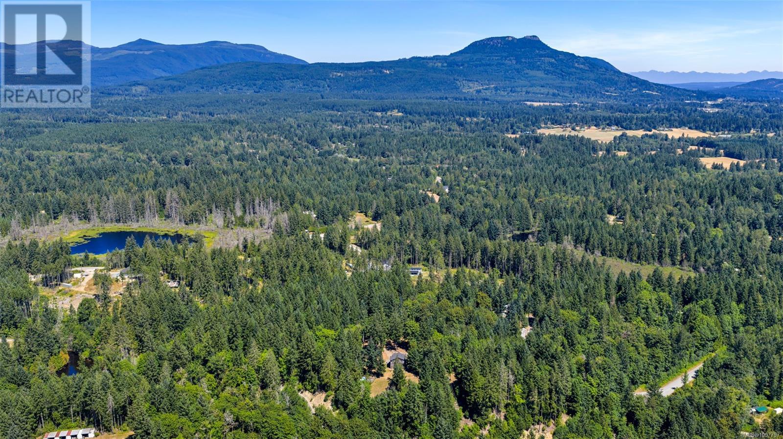 Photo 3 of 4379 Irvine Dr, Duncan BC