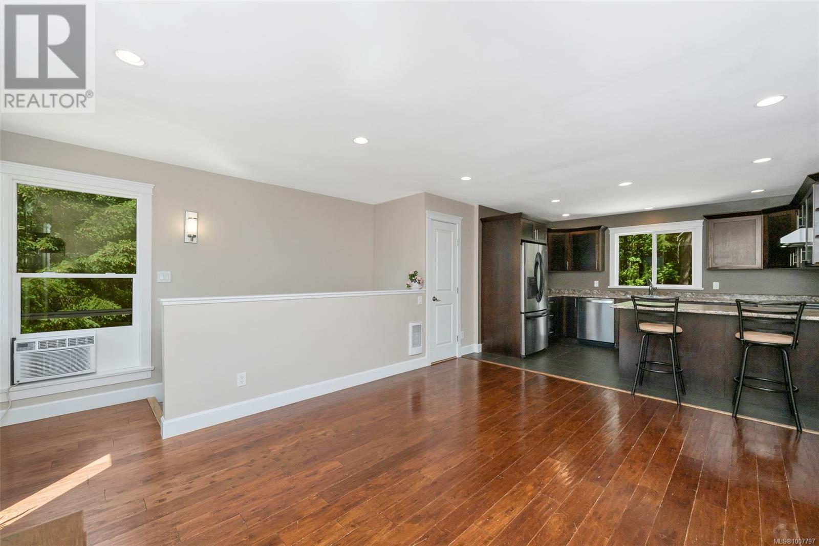 Photo 24 of 4379 Irvine Dr, Duncan BC