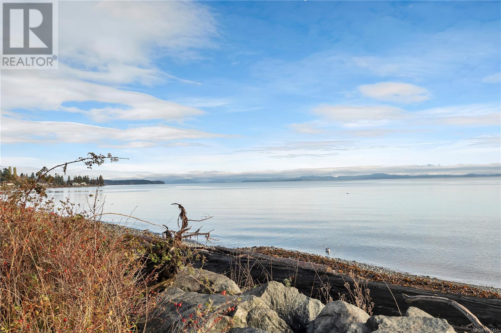Photo 35 of 4007 Island Hwy S, Campbell River BC