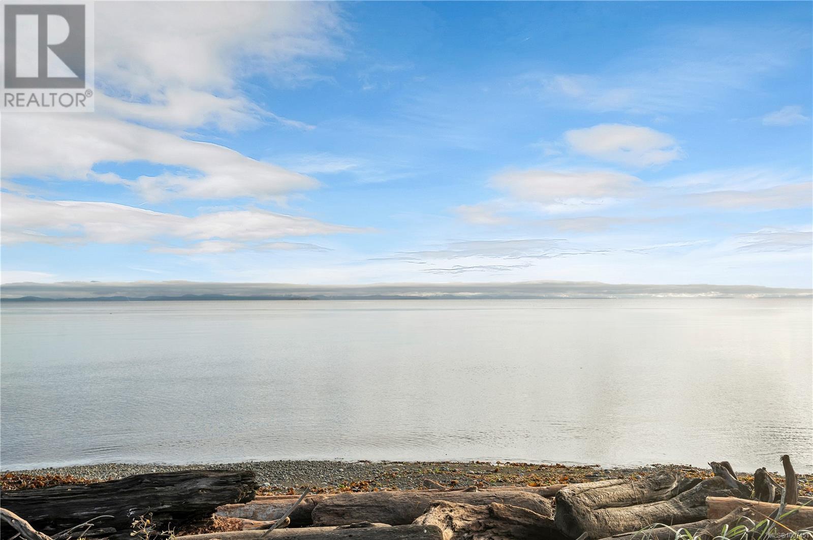 Photo 37 of 4007 Island Hwy S, Campbell River BC
