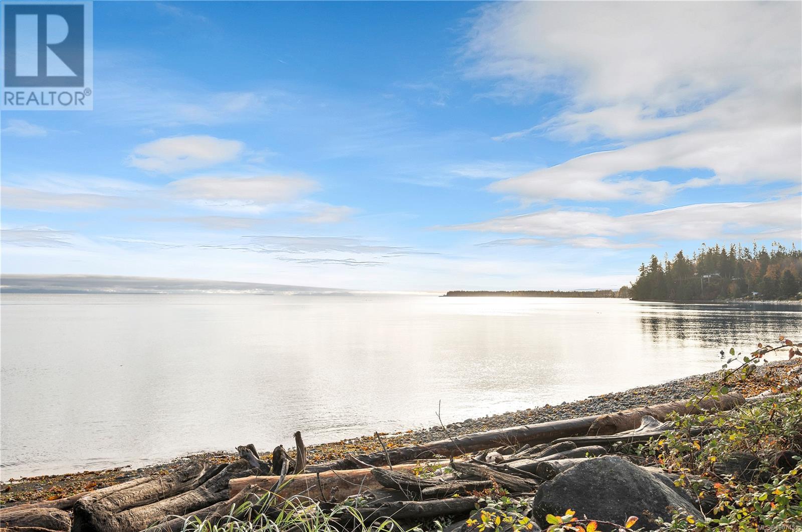 Photo 38 of 4007 Island Hwy S, Campbell River BC
