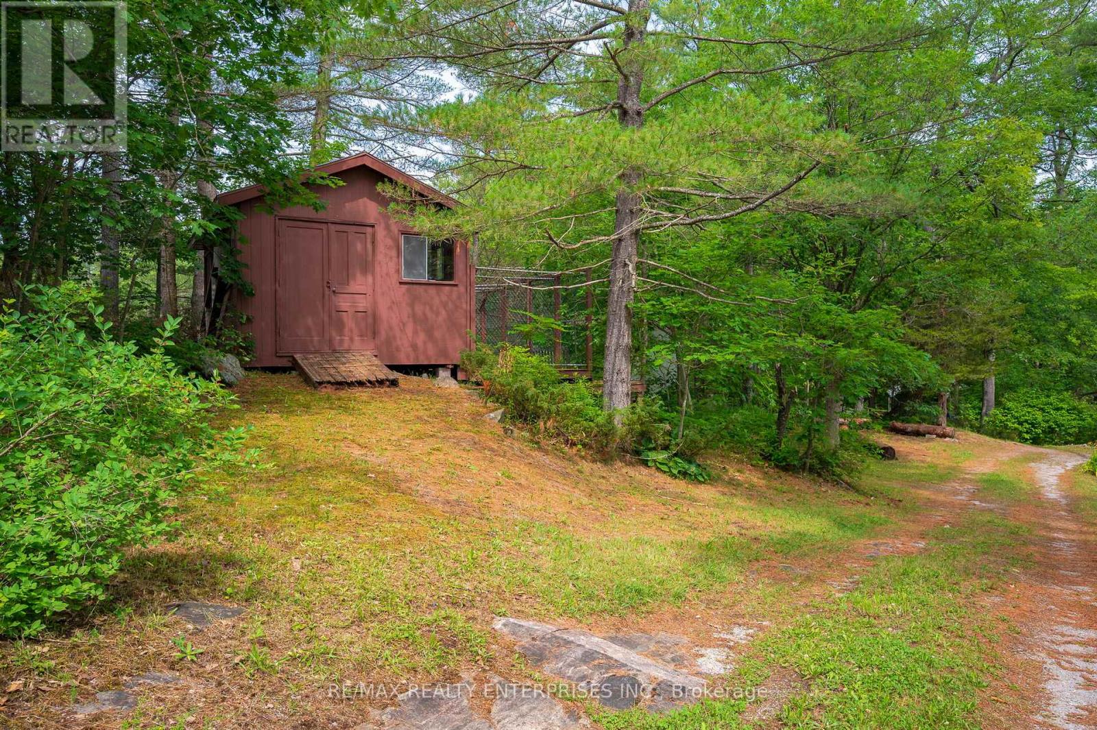 Photo 9 of 179 Crooked Bay Road, Georgian Bay ON