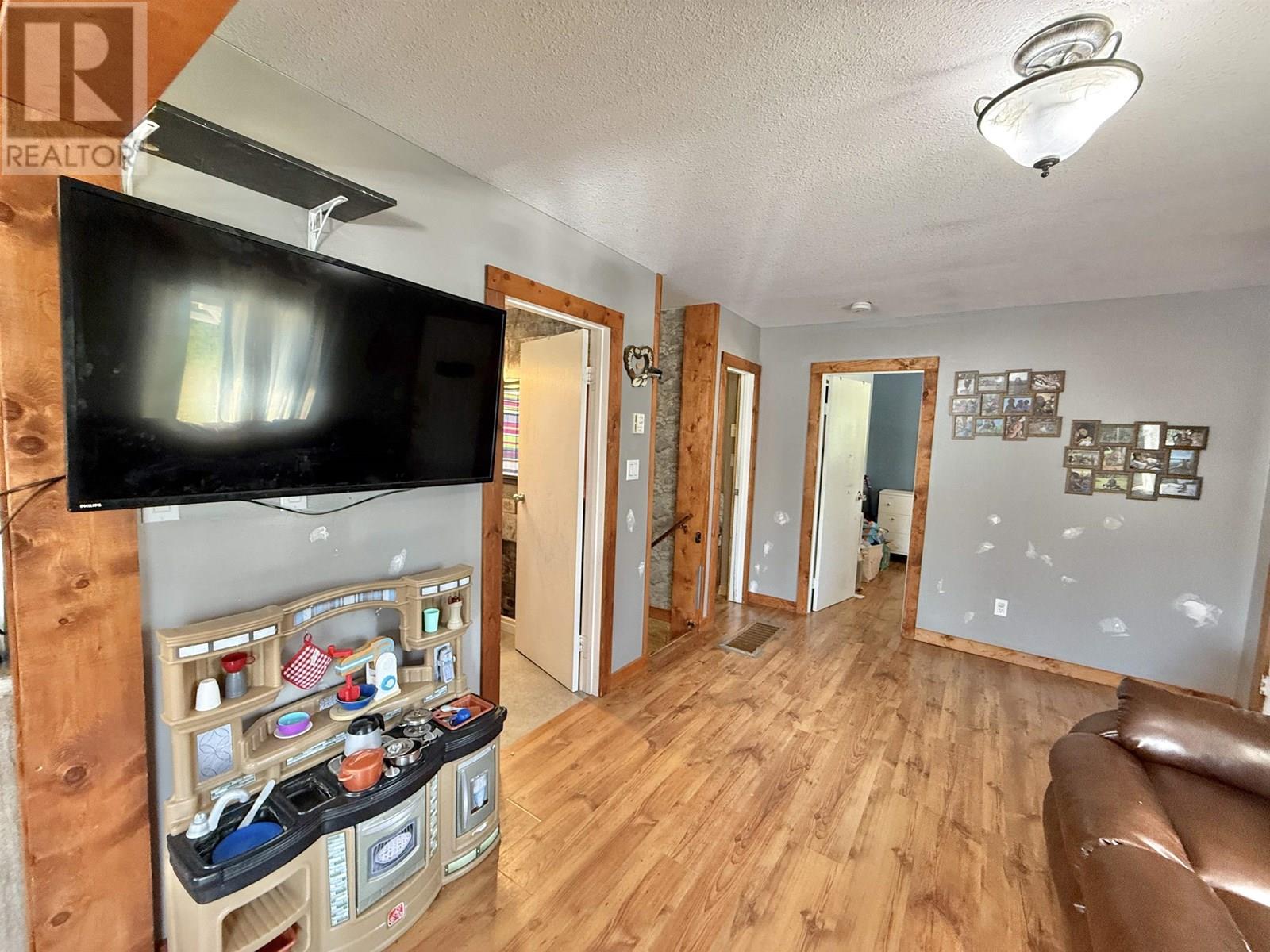 1053 RAINBOW ROAD, Quesnel