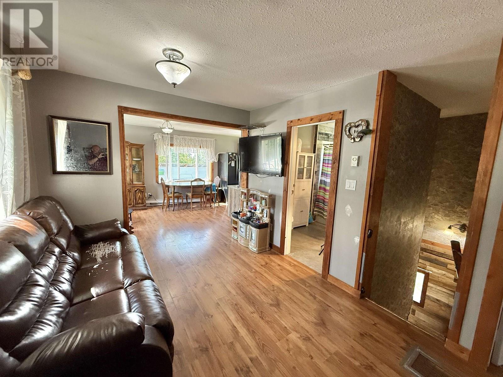 1053 RAINBOW ROAD, Quesnel