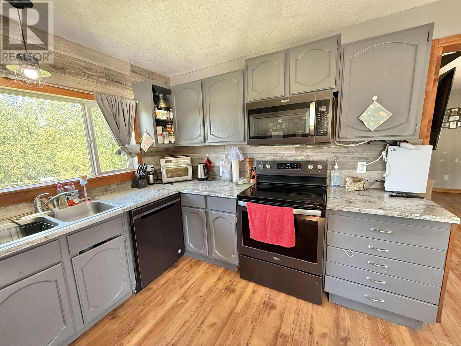 1053 RAINBOW ROAD, Quesnel