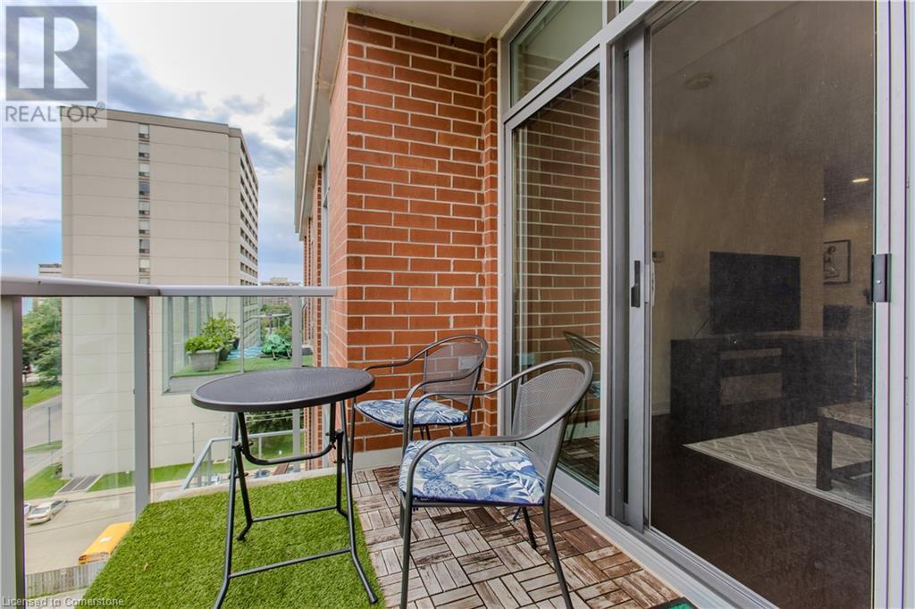 Photo 11 of 551 Maple Avenue Unit 814, Burlington ON