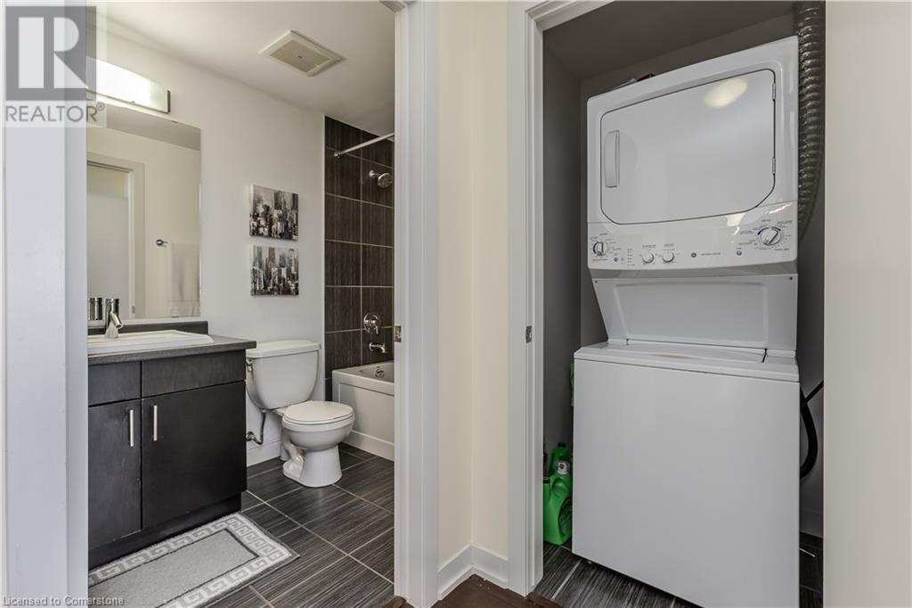 Photo 12 of 551 Maple Avenue Unit 814, Burlington ON